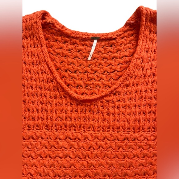 Free People Ladies Chunky Knit Orange Sweater Size Small - Picture 4 of 8